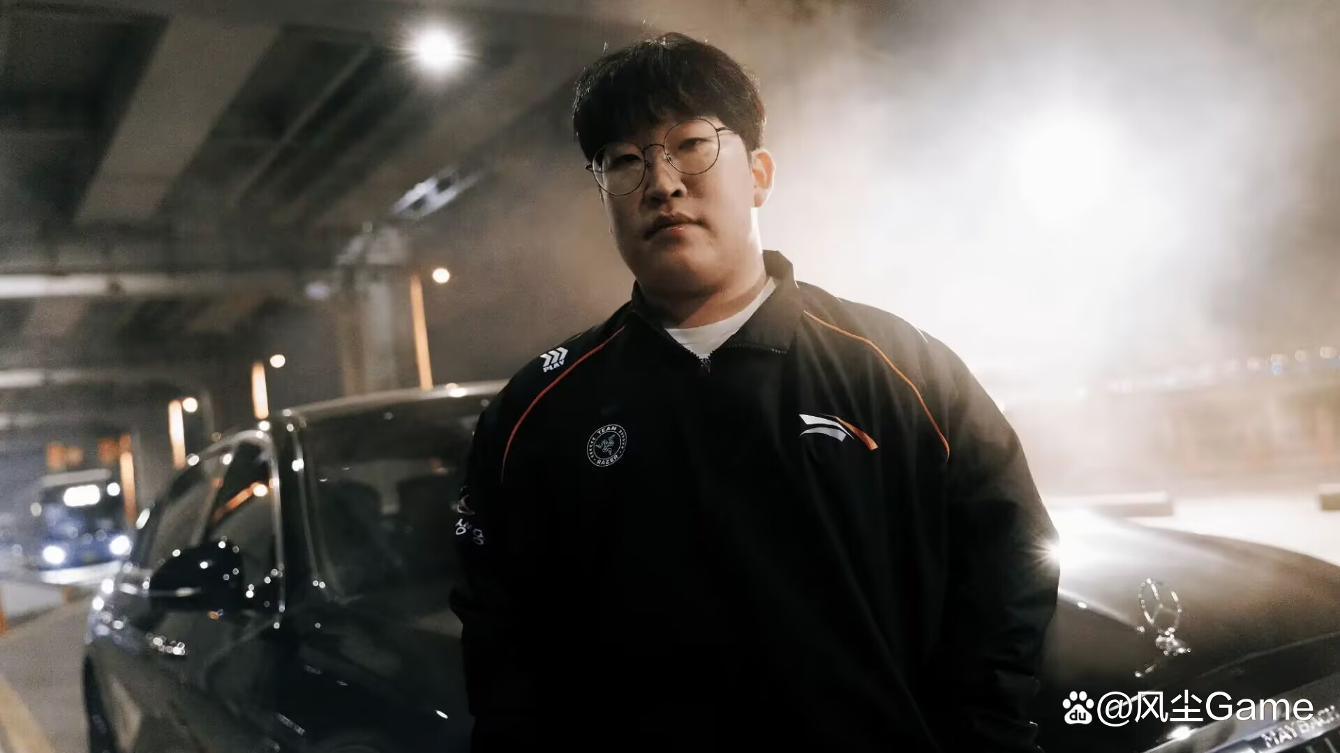 英雄联盟选手爆冷获胜，专家预测失准