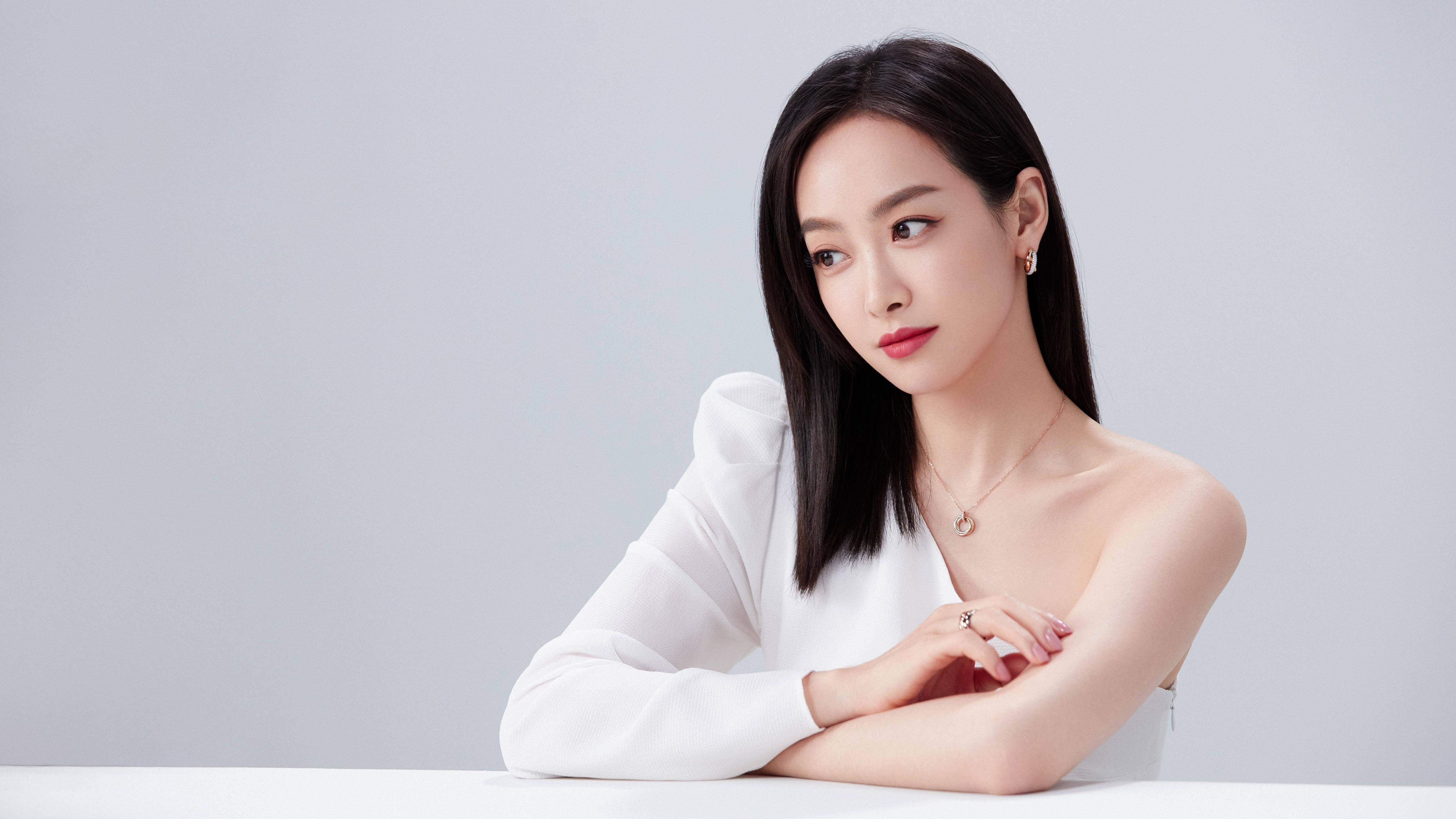 非常有戏剧性。结合唯一性的要求,我们可以构思一个既包含绝对实力碾压(乌拉圭)又包含个人英雄主义绝杀(孙兴慜)的经典剧本